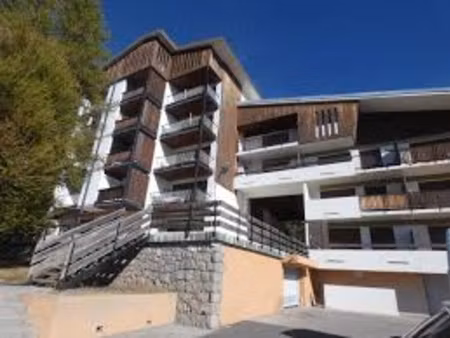 appartement avec mezzanine et terrasses à valberg