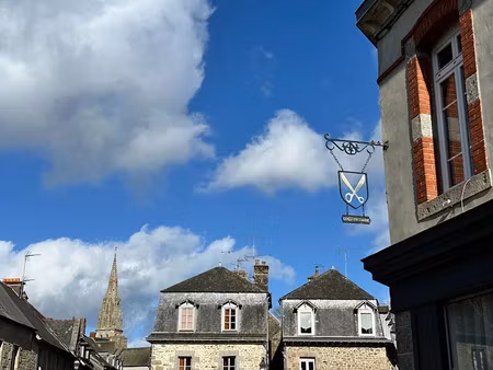 vente immeuble 6 pièces 106.3 m² à quintin (22800)  170 100 €