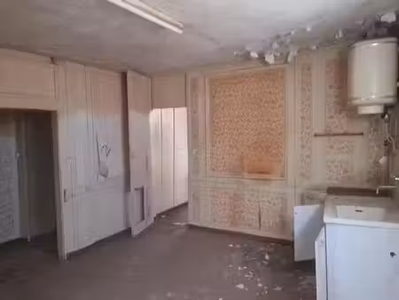vente immeuble 10 pièces 600 m² à saint-léonard-de-noblat (87400)  45 000 €