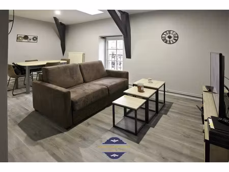 vente immeuble 6 pièces 160 m² à niort (79000)  370 000 €