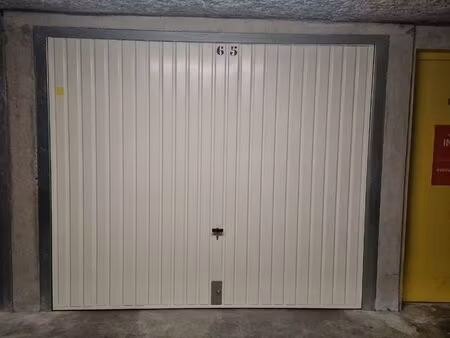 box garage bellecombe