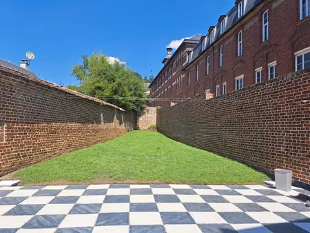 location meublée appartement 1 pièce 18 m² à beauvais (60000)  416 €