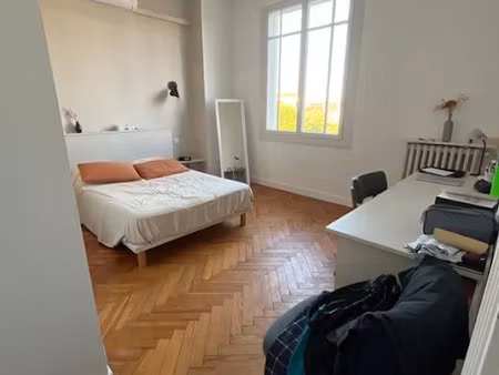 location meublée chambre 1 pièce 15 m² à bordeaux (33000)  475 €