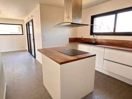 vente maison à port-louis (56290) : à vendre / 90m² port-louis