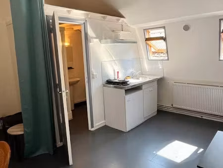 location meublée appartement 1 pièce 23 m² à roubaix (59100)  490 €