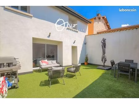 maison de village 4 pièces 120 m²