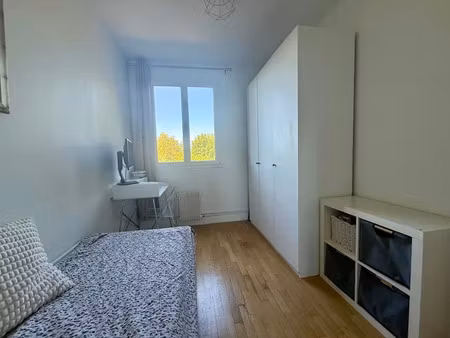 location meublée chambre 1 pièce 10 m² à vaucresson (92420)  550 €