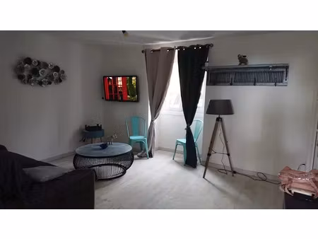 location appartement 2 pièces 42 m² à calenzana (20214)  600 €