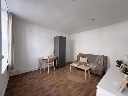 location appartement 1 pièce 26.55 m² à lille (59000)  664 €
