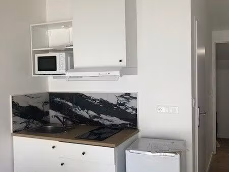 studio 1 pièce 16 m²
