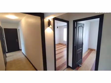 location appartement 4 pièces 78 m² à brest (29200)  780 €