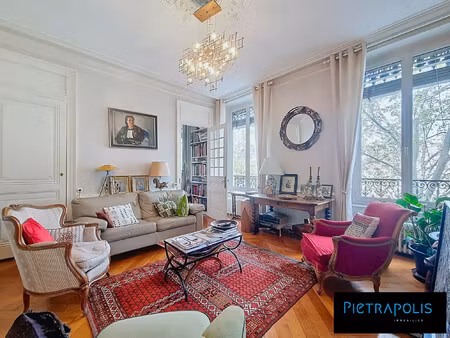 appartement haussmannien avenue maréchal de saxe