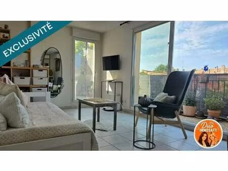 appartement t3 avec terrasse  parking privatif et vue dégagée