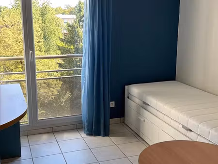 agréable studio meuble proximité campus université lyon 2