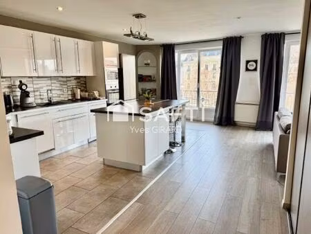 magnifique appartement entièrement rénové