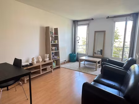 vitry sur seine 2 pièces 46.49m² - parking