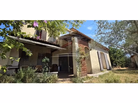 vente maison 5 pièces 137 m² avignon (84140)