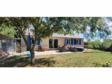 maison située à colpo  plains pieds  3 chambres