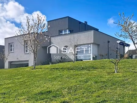 maison individuelle de 185 m² sur près de 10 ares