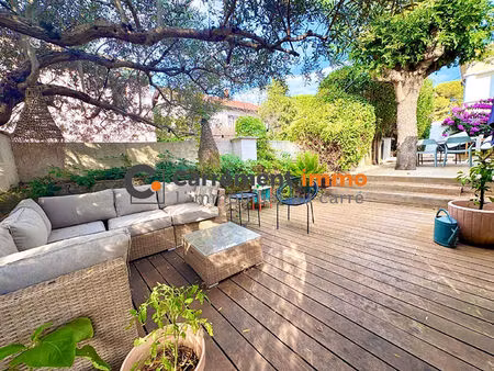 cité mion - maison familiale rénovée avec jardin à deux pas de la comédie