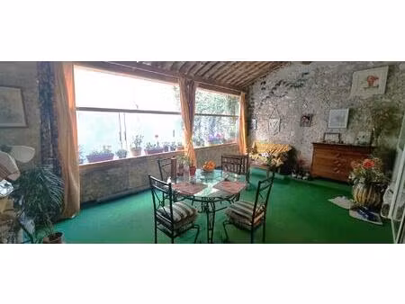 maison de village (174 m2) avec cour et garage