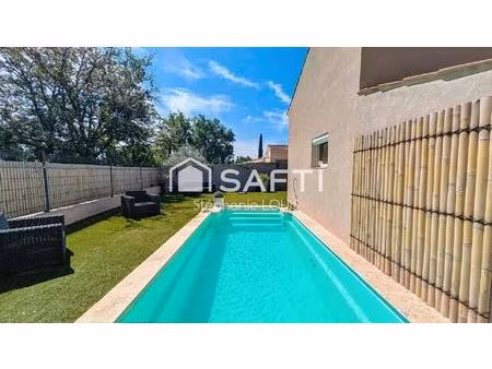 villa de plain pied avec studio et piscine