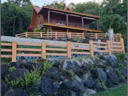 villa sur 3 niveaux  locatif possible