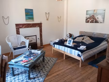 location meublée chambre 1 pièce 25 m² à assais-les-jumeaux (79600)  750 €