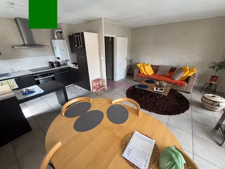 location appartement f3 cuisine equipee deux chambres parking garage