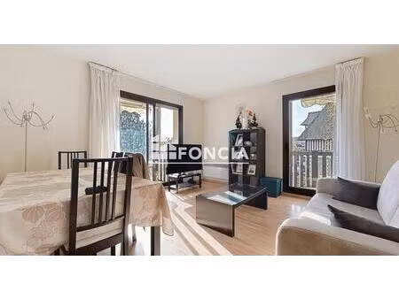 bel appartement de deux pièces de 43 m² à la vente