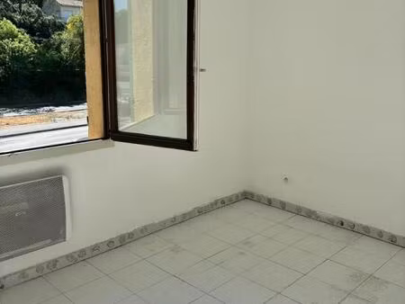 t2 - 37m ²