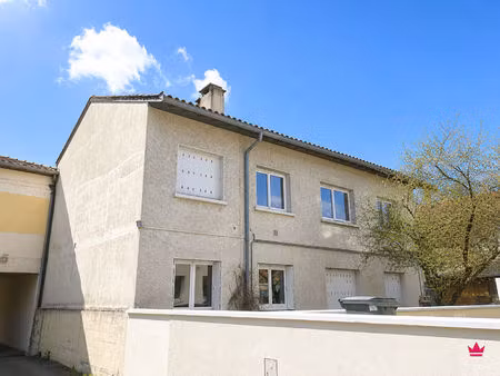 local professionnel de 91 m2- jonage