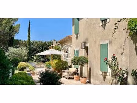 maison avec piscine eygalières (13)