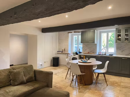 exclusivité - maison de ville entièrement rénovée