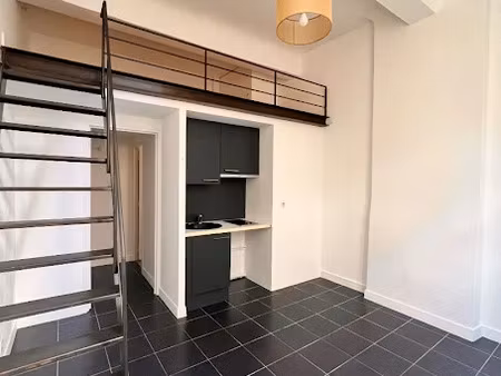 location appartement 1 pièce 20.65 m² à aix-en-provence (13090)  686 €