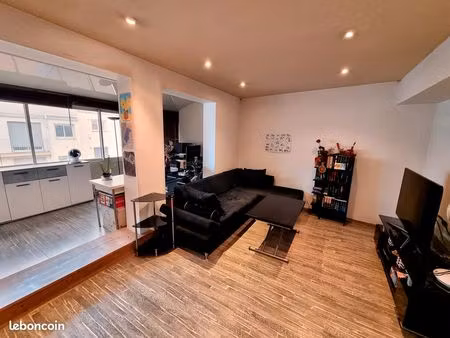 appartement 2p 69m2