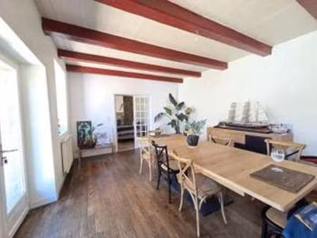 location maison à saint-servan-sur-mer (35400) : à louer / 125m² saint-servan-sur-mer
