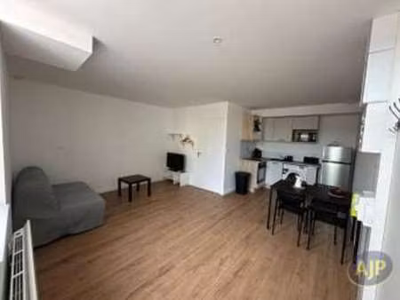 location appartement t1 meublé à châteaubriant centre (44110) : à louer t1 meublé / 27m² c