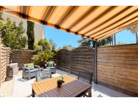 appartement 2 pièces piscine parking privé / logement étudiant