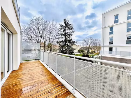 location appartement 4 pièces 91.3 m² à bezons (95870)  1 950 €