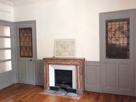 location meublée appartement 5 pièces 118 m² à grenoble (38000)  1 500 €