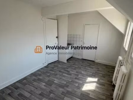 studio 1 pièce 18 m²