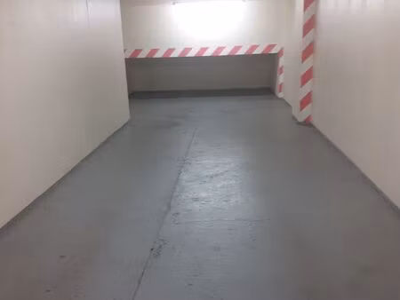 box 2 places paris 75017