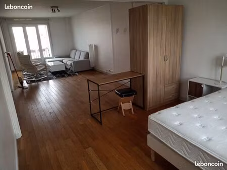 appartement 63 m²  plein sud  au pied de la butte aux cailles