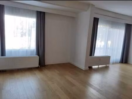 appartement à louer boulevard winston churchill