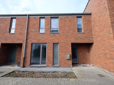 maison à louer à sint-truiden € 1.050 (lq5g7) - aktimmo | zimmo