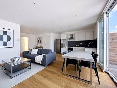penthouse 2 ch. avec terrasses
