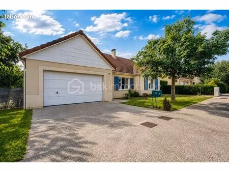 maison 6 pièces 137 m²