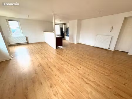 appartement 3 pièces 83 m²