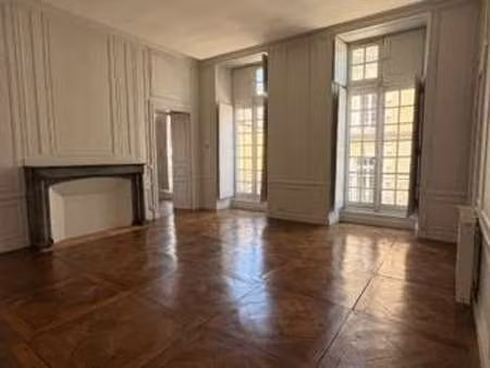 vente appartement 6 pièces et plus à châteaubriant (44110) : à vendre 6 pièces et plus / 1
